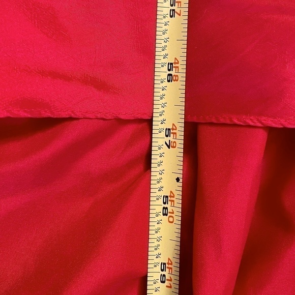 ELEGANT SZ 4 custom made Red strapless evening gown - Picture 14 of 15